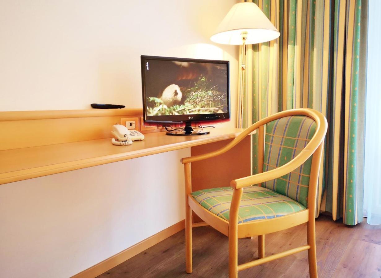Hotel Brenner - Stop & Go Vipiteno Bagian luar foto